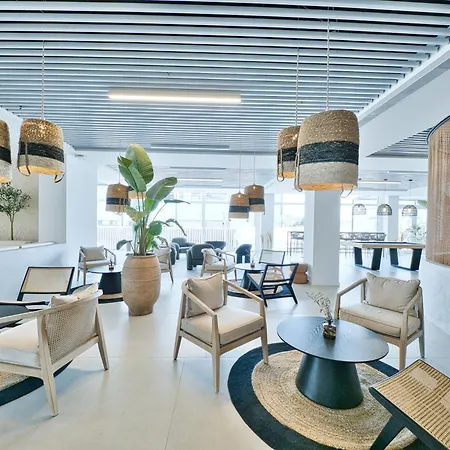 Vibe Stay Sevilla Residencia de Estudiantes - Adults Only-2